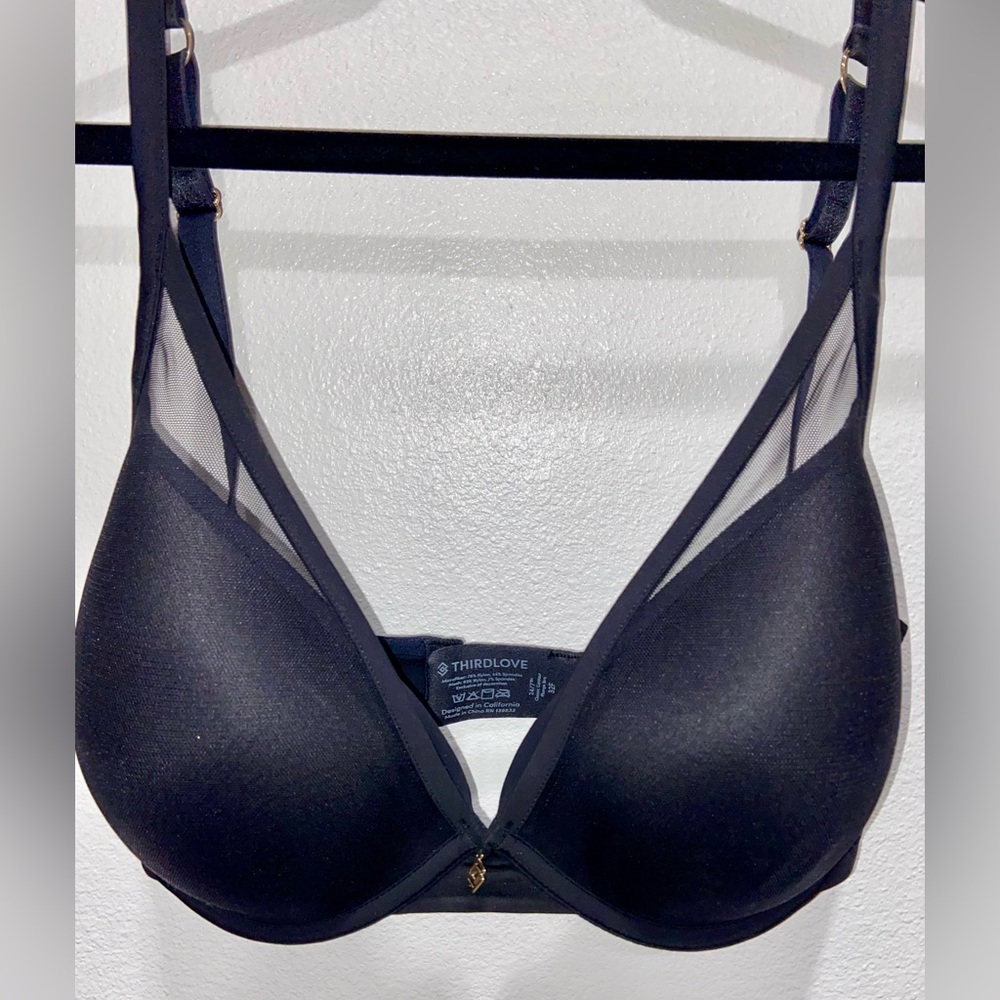 EUC Third Love 24/7 Classic Contour Plunge Bra 32F